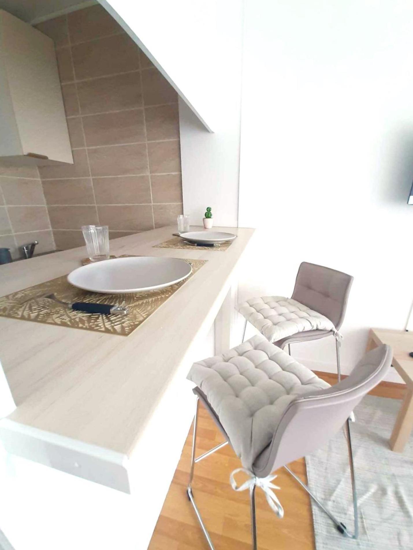 Apartament Au Havre Des Sacres - Balcon - Proximite Centre Reims Zewnętrze zdjęcie